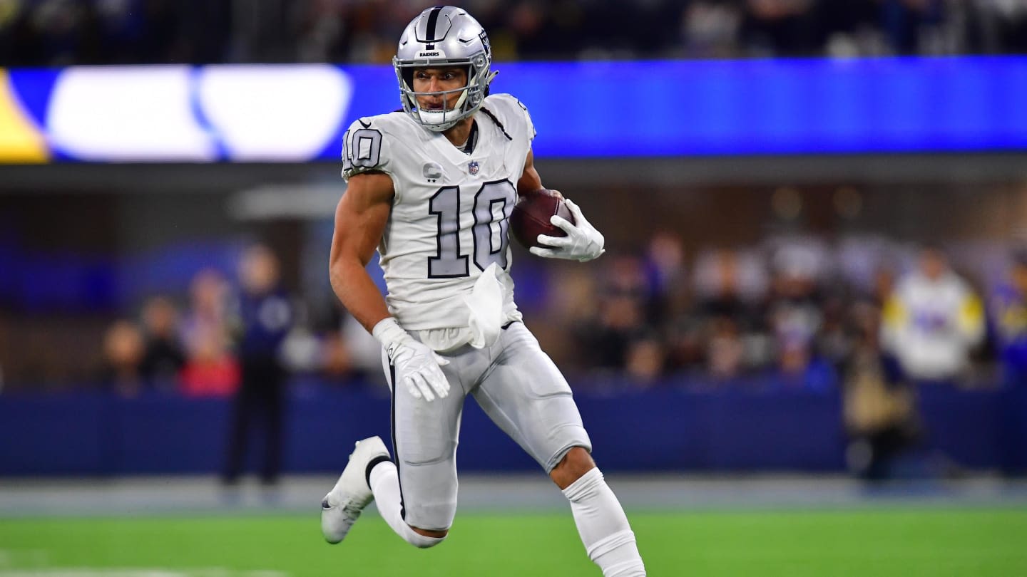 Newspaper writer offers wildly odd prediction for Bills' WR Mack Hollins