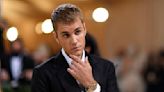 Justin Bieber critica produto "lixo" da H&M com sua imagem