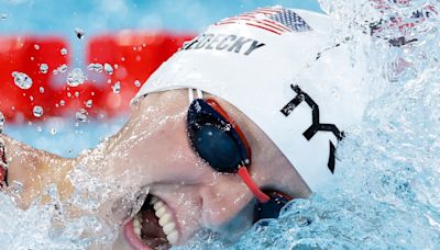 Swimming-Ledecky sets up 400m showdown with champion Titmus