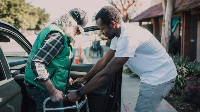 Unsung heroes: How you can volunteer to enrich the lives of older adults