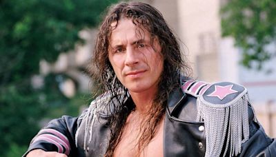 Bret 'The Hitman' Hart Making His Return To WWE Raw