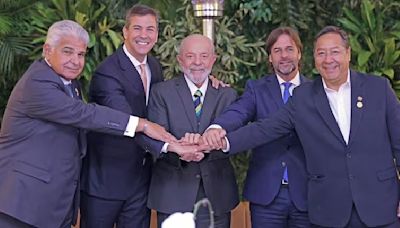 Presidentes de Mercosur abren cita en Asunción con Bolivia como miembro y Panamá invitado