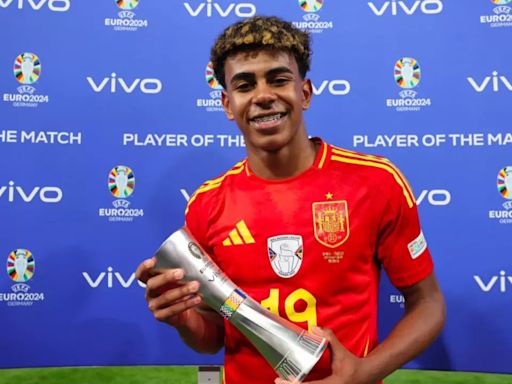 EURO 2024: Spain's Lamine Yamal On Cusp Of HISTORY To Break Brazilian Legend Ronaldo Nazario's Record