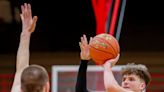 Defending Division 1 champion Neenah Rockets 'relish' underdog role against Arrowhead in state basketball semifinal
