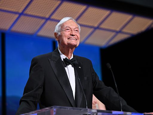 Roger Corman, B-Movie King and Iconoclast Who Launched Major Directors with Low Budgets, Dies at 98