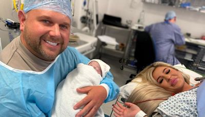 Mum has C-section in full makeup to 'look good when meeting baby'