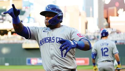 Velázquez hits two homers, Perez adds solo shot as Royals top Twins | Jefferson City News-Tribune