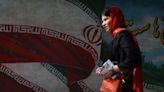 Khamenei loyalist to face sole moderate in Iran presidential run-off