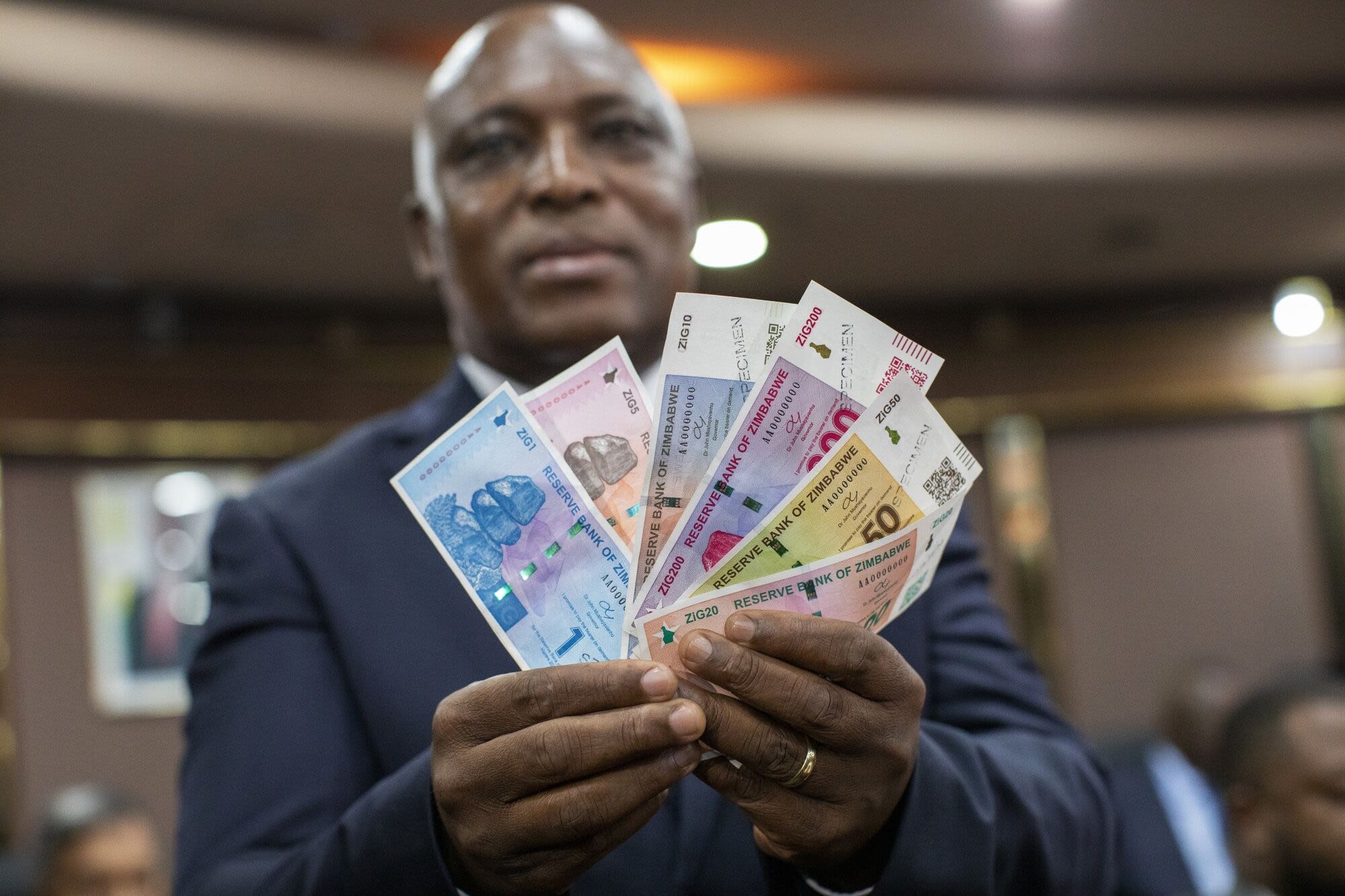 ZiG Hits Streets as Zimbabwe Starts Circulating Gold-Back Notes