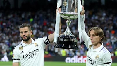 La intrahistoria de la entrega del trofeo de LaLiga y el Real Madrid: de la incredulidad de Bale y Modric a la anticlimática celebración de esta temporada