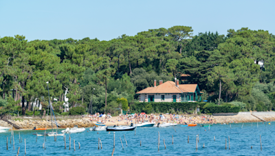 On connaît le lieu très prisé où Laurent Delahousse et Alice Taglioni passent des vacances en famille chaque été