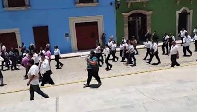 Policías de Campeche en paro llegan a Derechos Humanos: EN VIVO