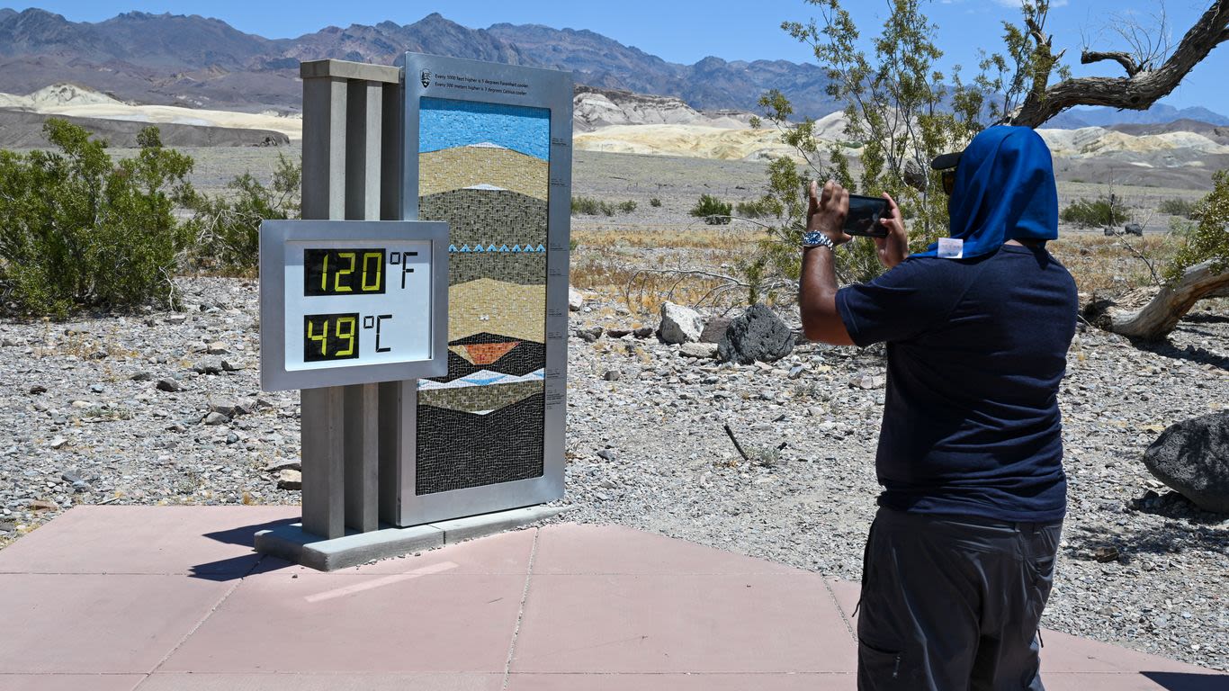 Record heat wave menacing Western U.S. threatens more cities