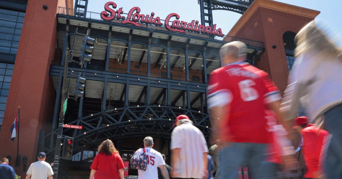 Busch Stadium needs renovations. Should St. Louis taxpayers kick in?