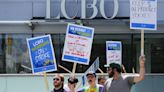 LCBO strike: Union ramps up pressure with no talks planned to get deal | Globalnews.ca