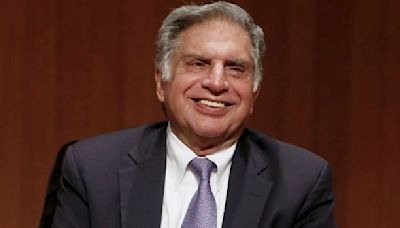 Mumbai: Marine Drive Partly Closed For Ratan Tata's 'Antim Darshan' At NCPA