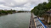 The measures triathletes are taking to avoid falling ill in the Seine