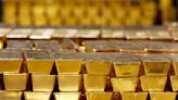 Suspect charged after Bethesda man converts $1.1M to gold bars and unwittingly hands them over to fraudsters - WTOP News