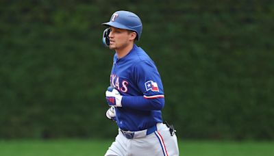 Corey Seager injury update: Rangers star leaves game vs. Tigers with hamstring tightness