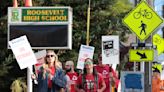 No school for 2nd day as Seattle teachers strike