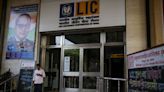 Insurer LIC Joins Year’s Worst Debutants After Record India IPO