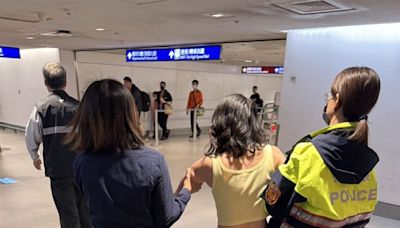 豔遇？妙齡女穿瑜珈褲對桃機旅客做這事...警察來了