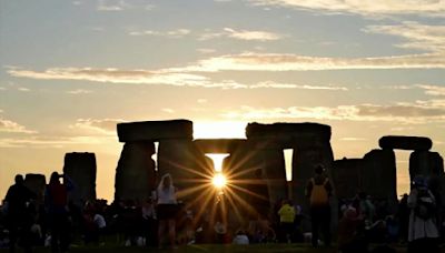 Pictures show summer solstice 2024 at Stonehenge