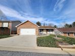 1281 Wexford Village Cir NE, Lenoir NC 28645