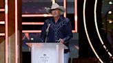 Country Legend Alan Jackson Just Became A Grandfather