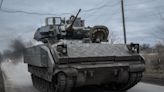 Watch a Bradley and a BMP Fighting Vehicle Get Up Close and Personal in a Rare Battle