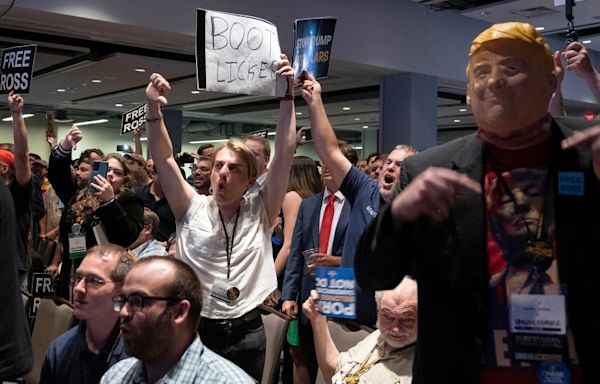 Trump loudly booed at Libertarian convention when he asks attendees to ‘nominate me or at least vote for me’