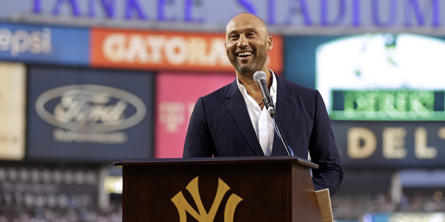 Jeter given rousing tribute for HOF induction