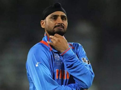 'Runs nahi rok sakta': Harbhajan Singh shares the strategy to 'put a break' on batters in modern T20 cricket | Cricket News - Times of India