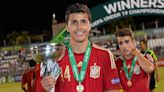 Junior-senior EURO double roll of honour: Rodri, Morata, Merino, Nacho, Ferran Torres join Chiellini, Iniesta, Henry | UEFA Under-19