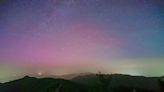 南韓出現低緯度極光！ 江原道拍到「絕美紫色夜空」