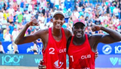 ¡Y lo consiguen!: Dupla cubana de voleibol de playa clasifica para los Juegos de París