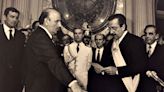 Argentina, 1985: Antonio Tróccoli, un ministro leal a Raúl Alfonsín convertido en “el malo de la película”