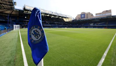 Chelsea legend 'set for shock return to management with European club'