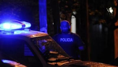 Ladrones armados entraron a su casa, amenazaron a su familia, dispararon y los echó a los tiros | Policiales