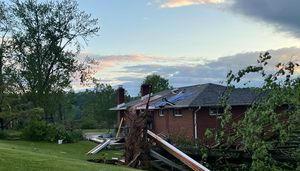 2 tornadoes, strong winds, hail rip through Western Pennsylvania