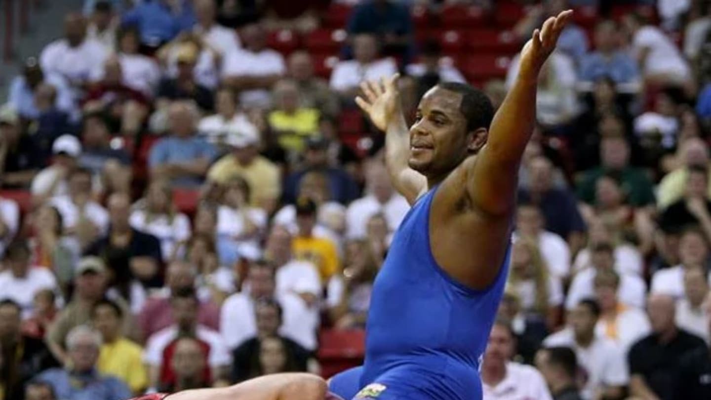 Daniel Cormier on Olympic Wrestling: ‘It’s Unfortunate The Russians Don’t Get To Compete’