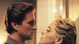 Sharon Stone detalla la gran diferencia salarial con Michael Douglas al rodar 'Instinto Básico'