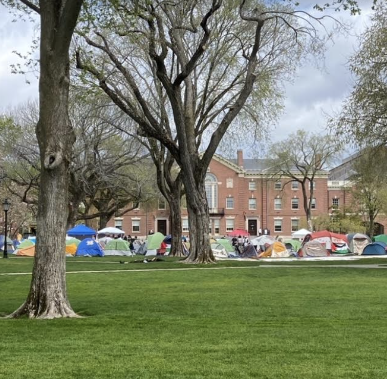 GoLocalProv | News | Brown Protesters Allowed More Time on Campus; Columbia Protesters Take Over University Building