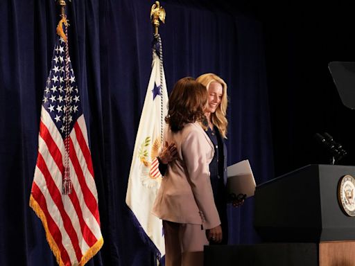 How Laurene Powell Jobs, Steve Jobs’ widow, has played a role in the rise of Kamala Harris