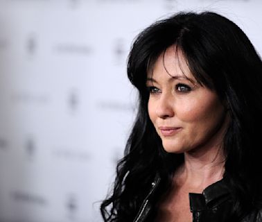 Shannen Doherty, ‘Beverly Hills, 90210’ star, dies at 53