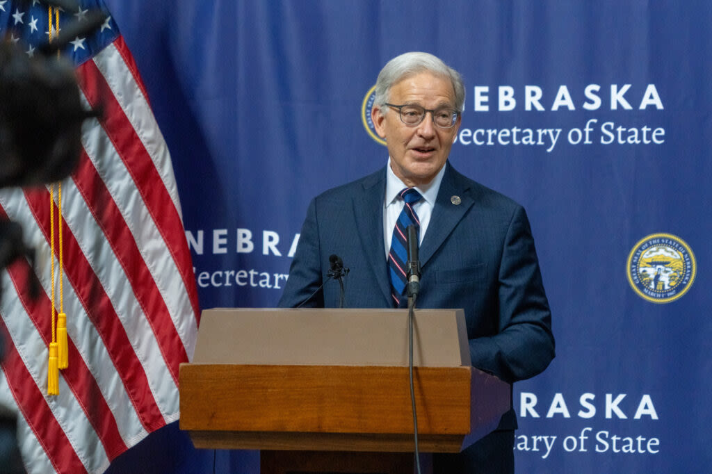 Secretary of State celebrates local election officials in finalizing Nebraska’s fall 2024 ballot