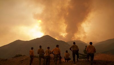 California wildfire flareup prompts evacuation in San Bernardino County