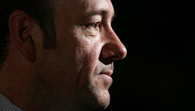 ... Kevin Spacey Doc Reveals Actor Allegedly Groped a ‘House of Cards’ Cast Member on Set, Made ‘Aggressive Sexual ...