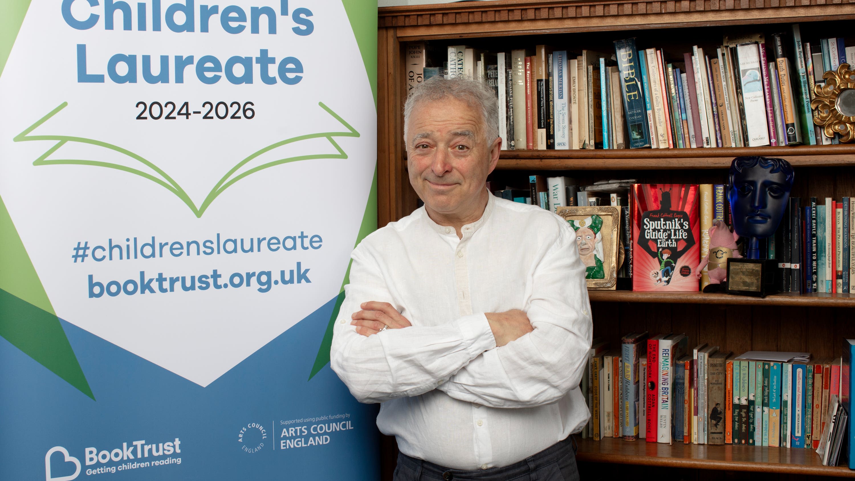 New Children’s Laureate will ‘knock on the door of number 10’ to promote reading