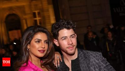 When Nick Jonas thanked Priyanka Chopra for accepting his marriage proposal | Hindi Movie News - Times of India